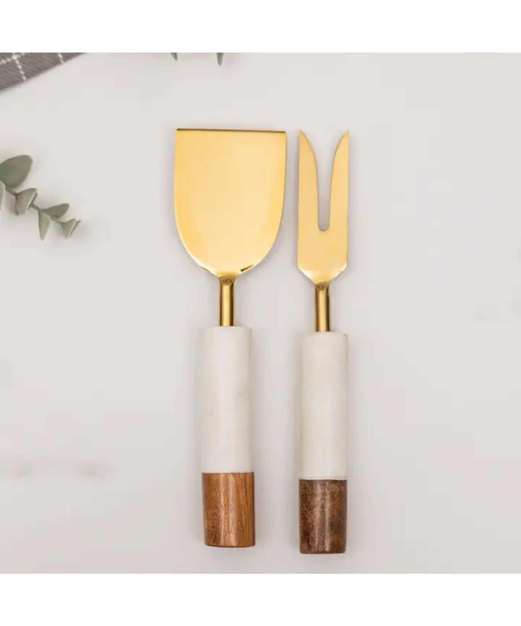 White Marble & Acacia Wood Charcuterie Set