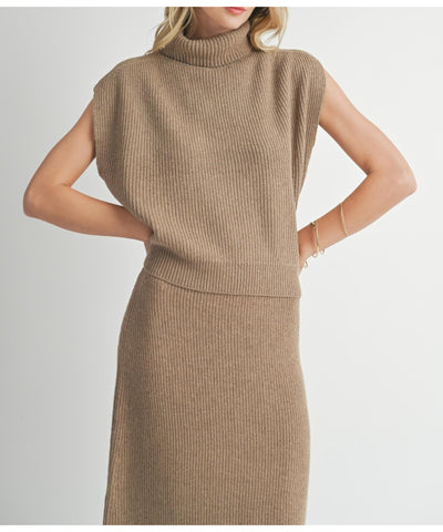 Kinsley Ribbed Turtleneck Vest